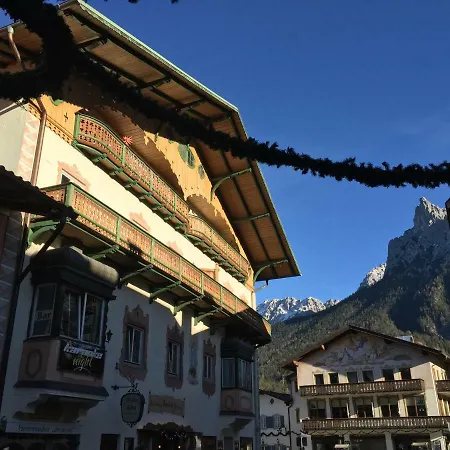 Karwendel Apartmán *