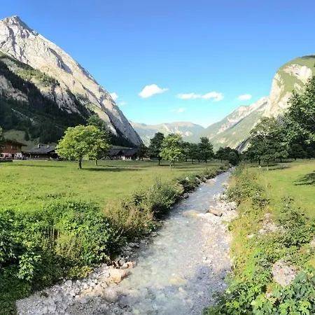 Karwendel Apartment